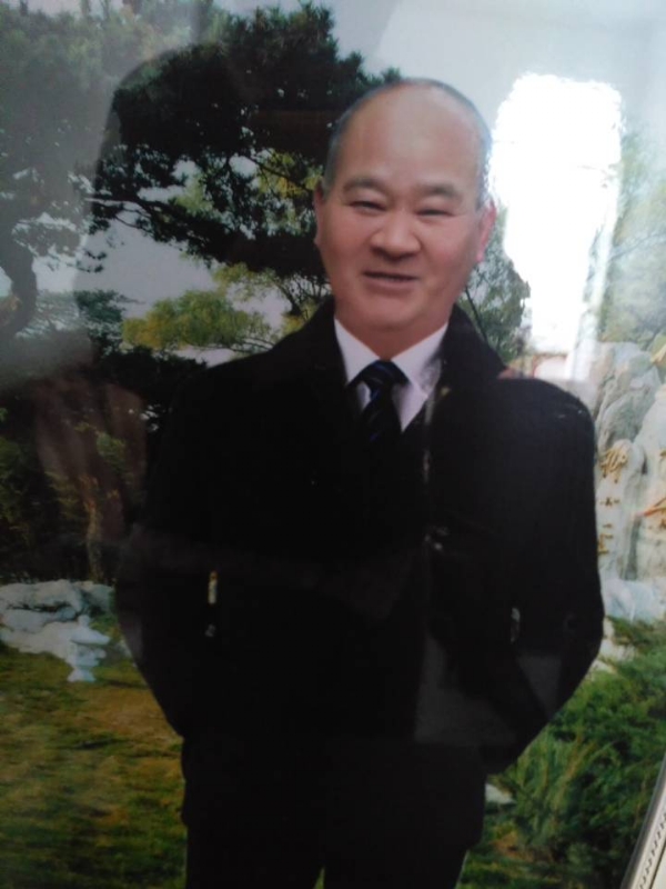 老方丈的第一张照片--百色相亲服务中心