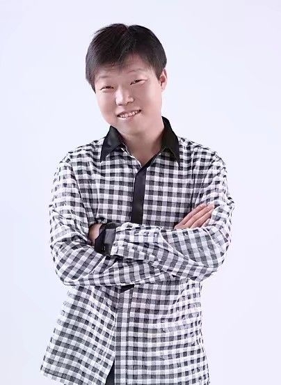 碧海升明月的第一张照片--百色相亲服务中心