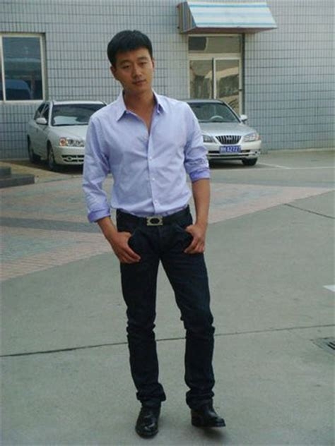 七彩王子的第一张照片--百色相亲服务中心