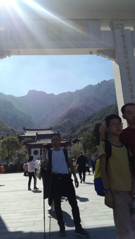 蓝天的第二张照片--百色相亲服务中心