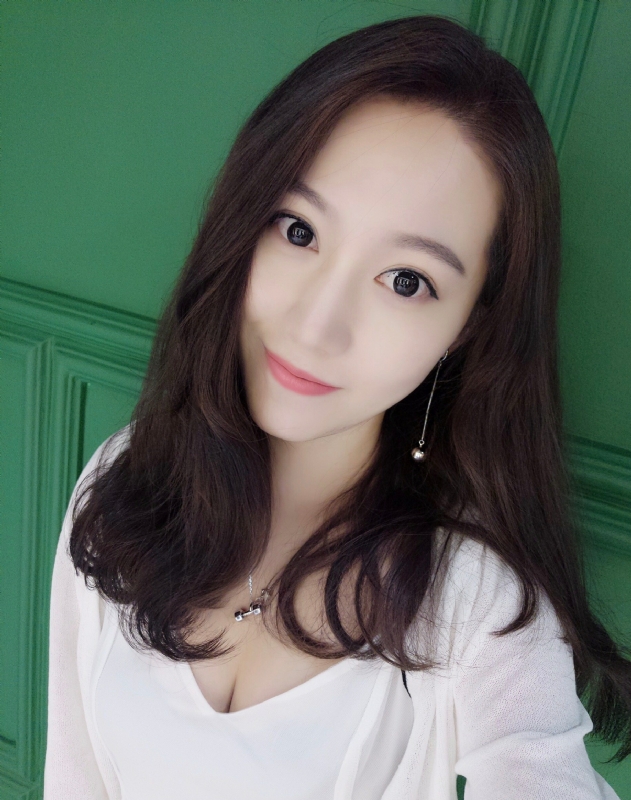 Li的第一张照片--百色相亲服务中心