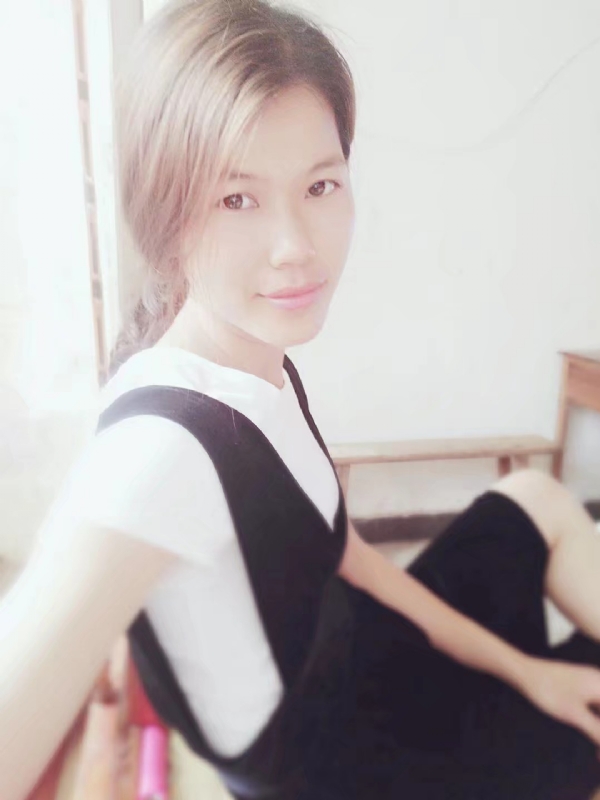 婷婷的第一张照片--百色相亲服务中心