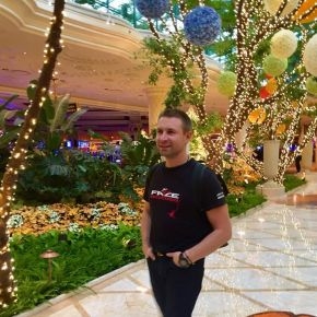 harry的第一张照片--百色相亲服务中心