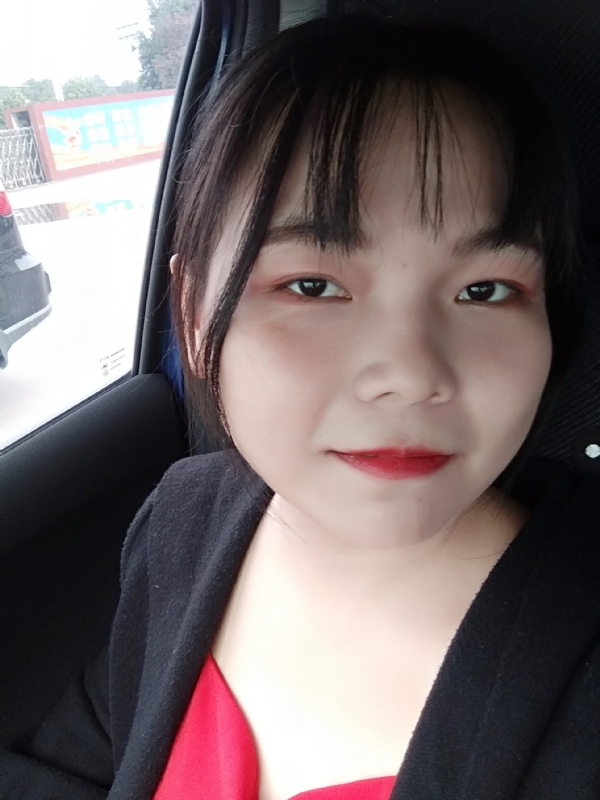 小五同学的第一张照片--百色相亲服务中心