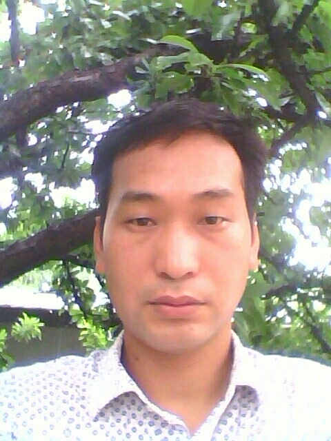 蓝天与白云的第一张照片--百色相亲服务中心