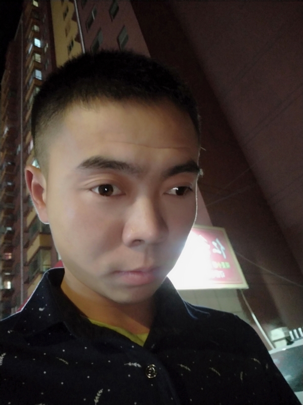 盛夏的果实的第一张照片--百色相亲服务中心