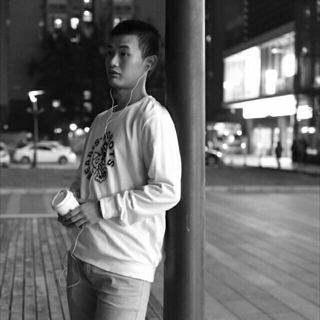 精卫的第一张照片--百色相亲服务中心