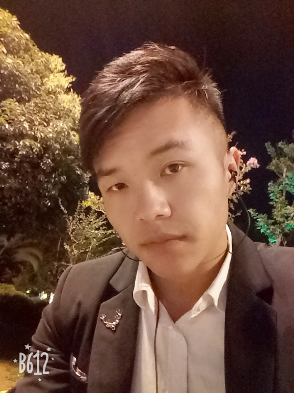 只求一陪伴的第一张照片--百色相亲服务中心