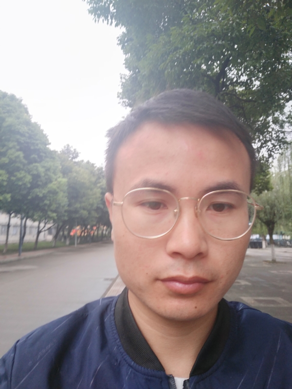 零丁星辰的第一张照片--百色相亲服务中心