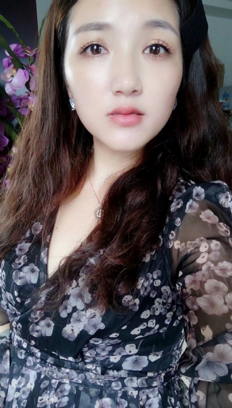 Jasmyn的第一张照片--百色相亲服务中心