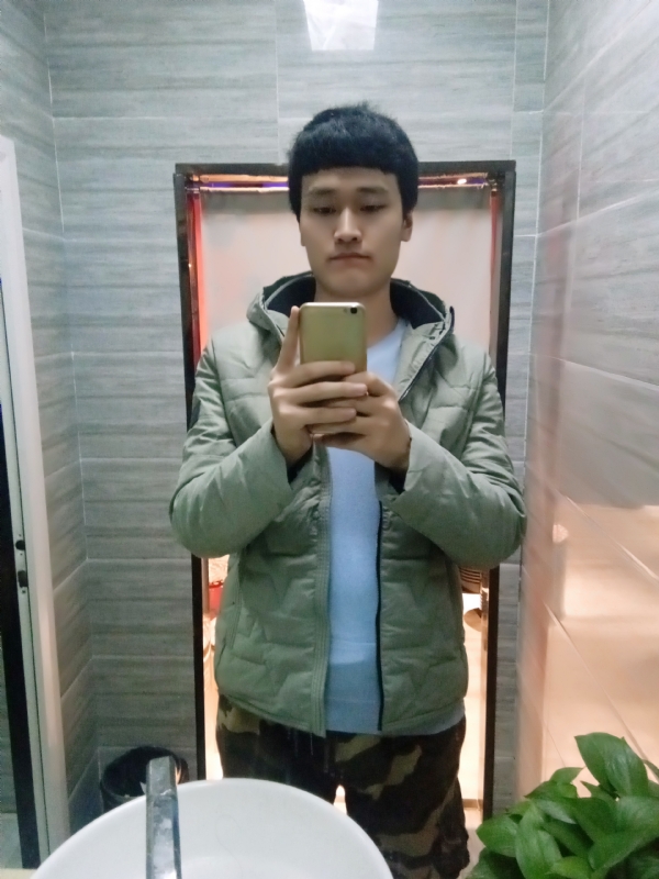 詹姆斯的第一张照片--百色相亲服务中心