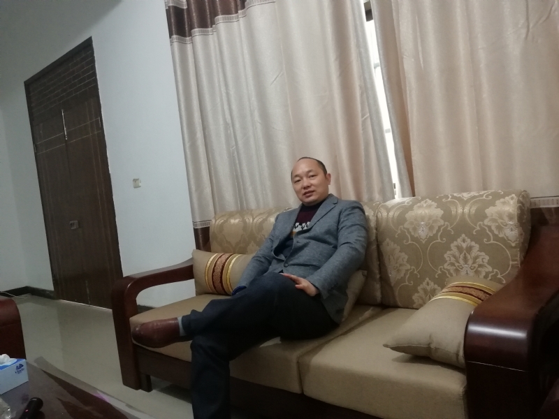 海螺的第二张照片--百色相亲服务中心