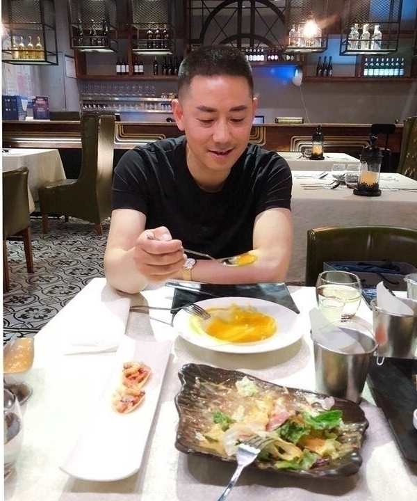 空空如也的第一张照片--百色相亲服务中心