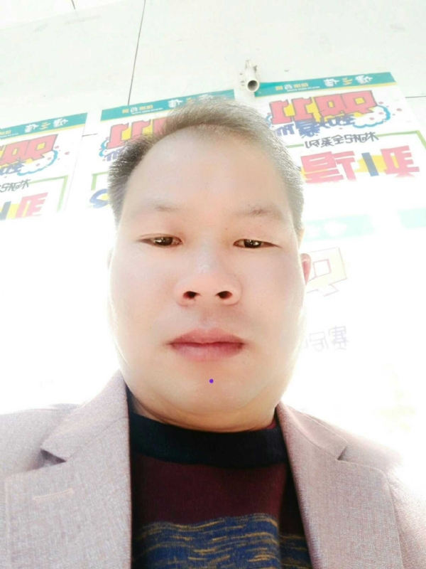 左手牵右手的第一张照片--百色相亲服务中心