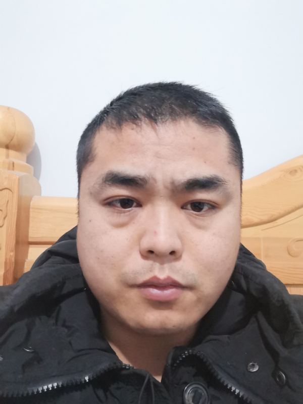 真诚的第一张照片--百色相亲服务中心