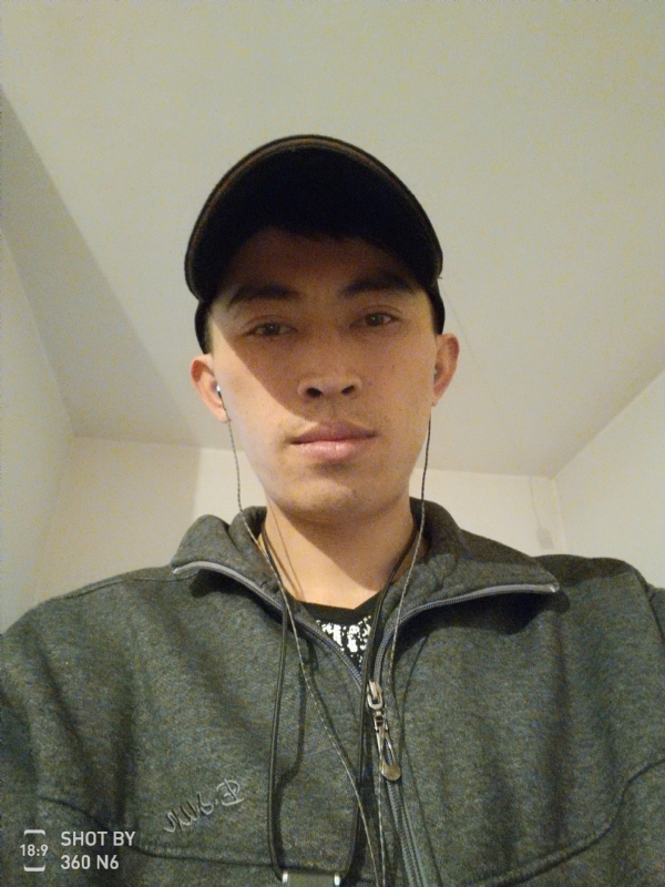 爱你一万年的第一张照片--百色相亲服务中心