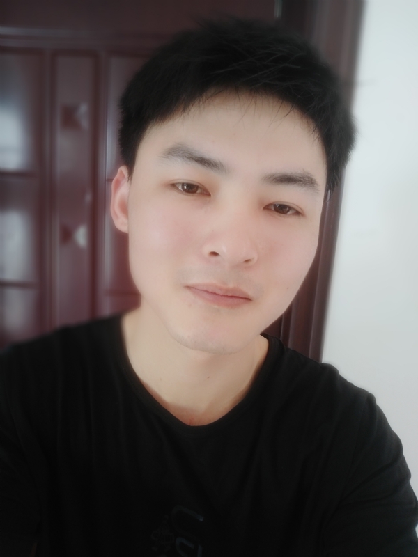 小情绪)っ的第一张照片--百色相亲服务中心