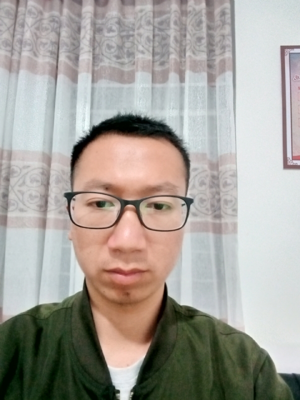 月掩门c的第一张照片--百色相亲服务中心