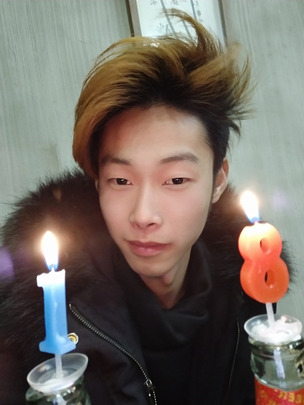 渣男的第一张照片--百色相亲服务中心