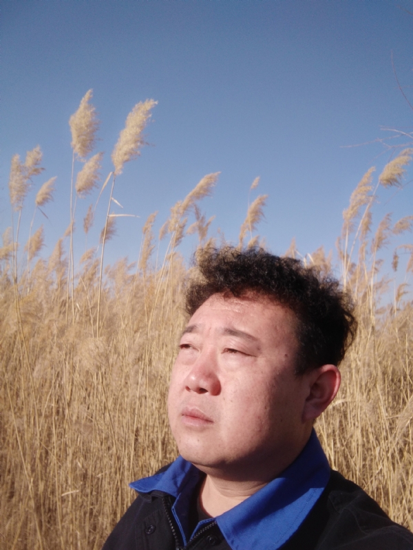 德刚的第一张照片--百色相亲服务中心