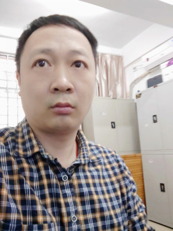 羽飞飞雪的第一张照片--百色相亲服务中心