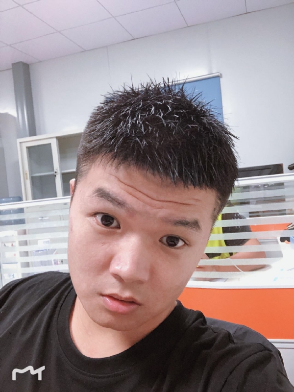 不忘初心的第一张照片--百色相亲服务中心