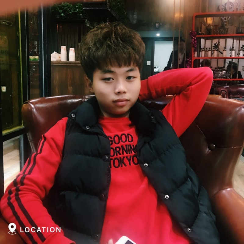 阳光男孩的第一张照片--百色相亲服务中心