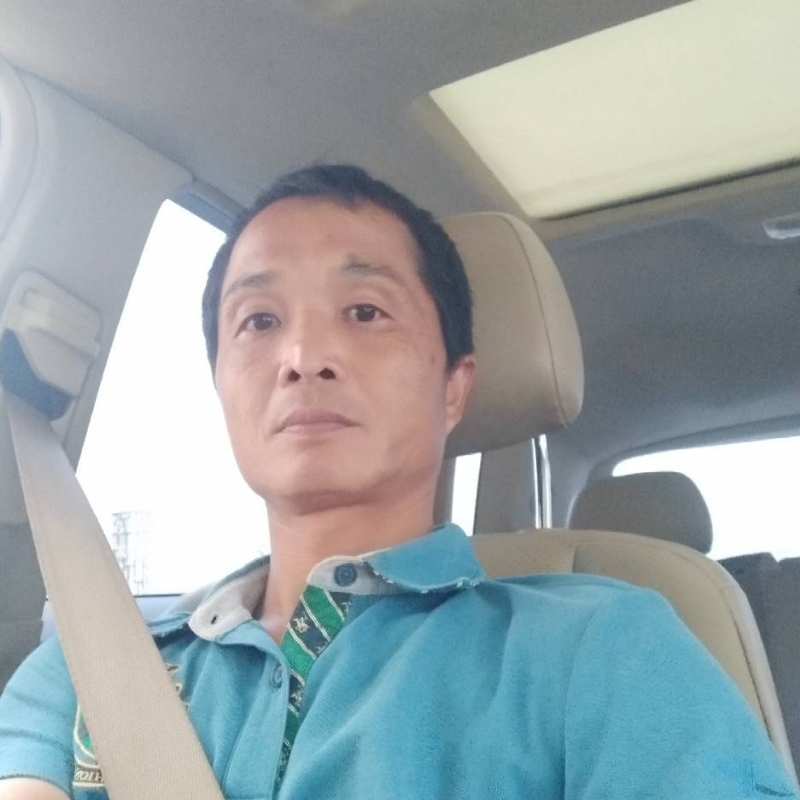 温柔男孩的第一张照片--百色相亲服务中心