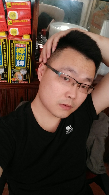 沉默的海的第二张照片--百色相亲服务中心