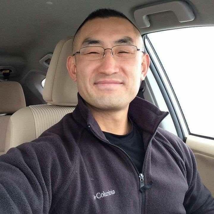 成福江的第一张照片--百色相亲服务中心