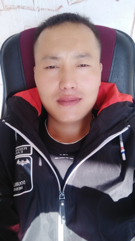 一花一世界的第三张照片--百色相亲服务中心