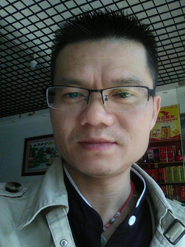 飘逸的第一张照片--百色相亲服务中心