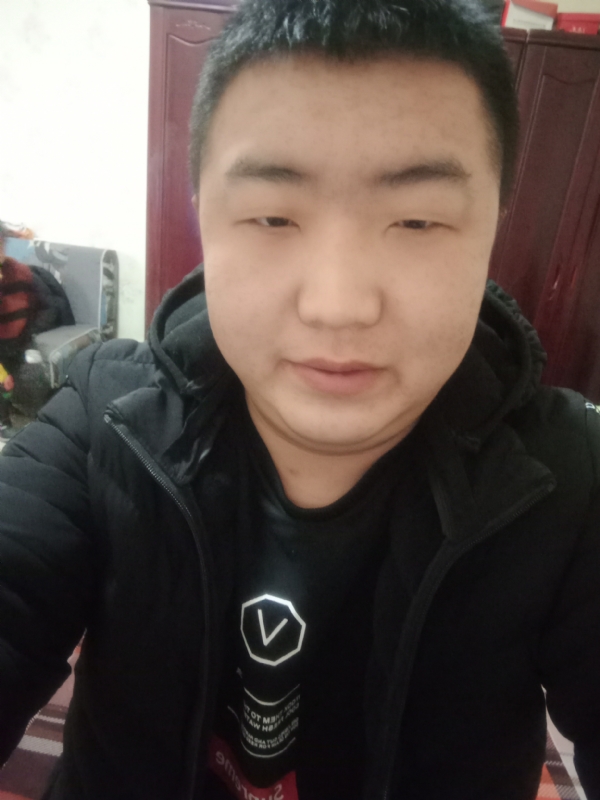 坦荡荡的第一张照片--百色相亲服务中心