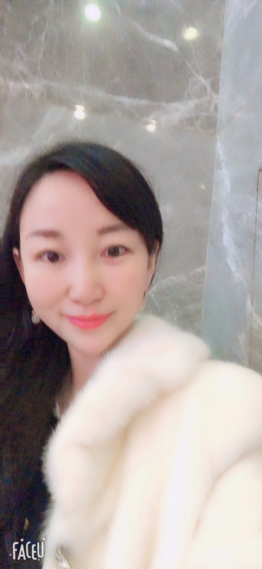 芳草的第一张照片--百色相亲服务中心