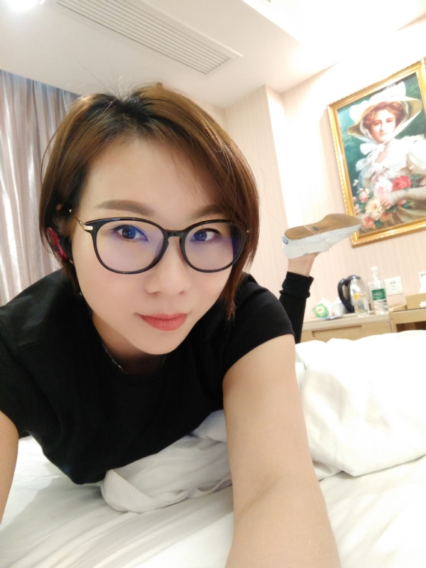 双子座的第一张照片--百色相亲服务中心