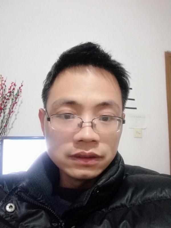 明月天涯的第一张照片--百色相亲服务中心