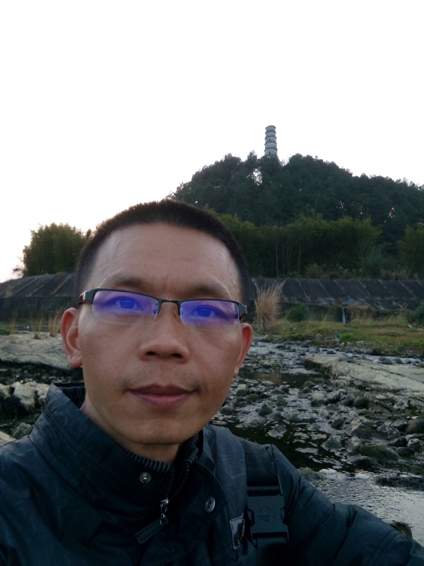 jame的第三张照片--百色相亲服务中心