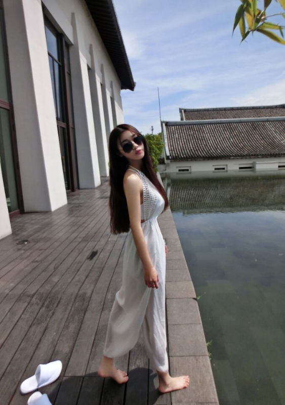 气质小妹的第二张照片--百色相亲服务中心