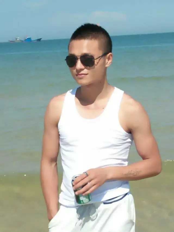 等一个她的第一张照片--百色相亲服务中心