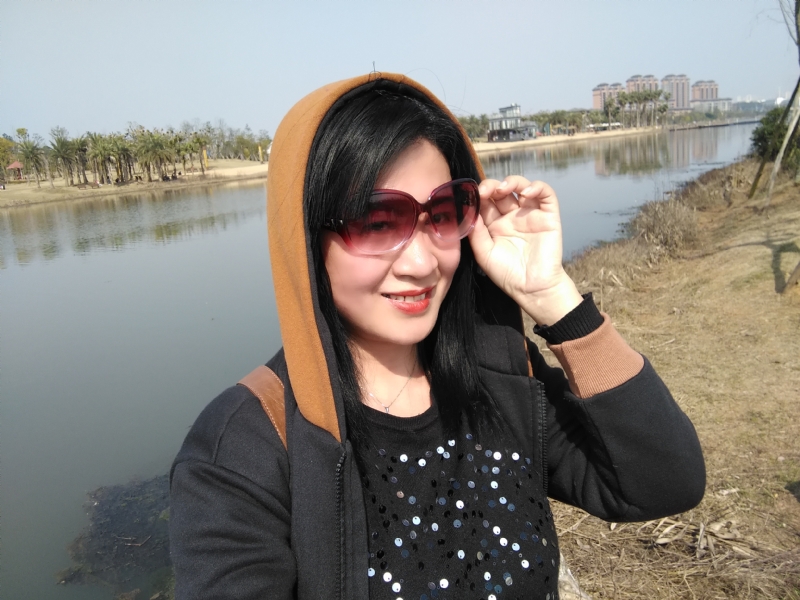 雅寻的第一张照片--百色相亲服务中心