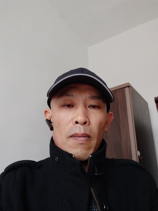 风飞天的第一张照片--百色相亲服务中心