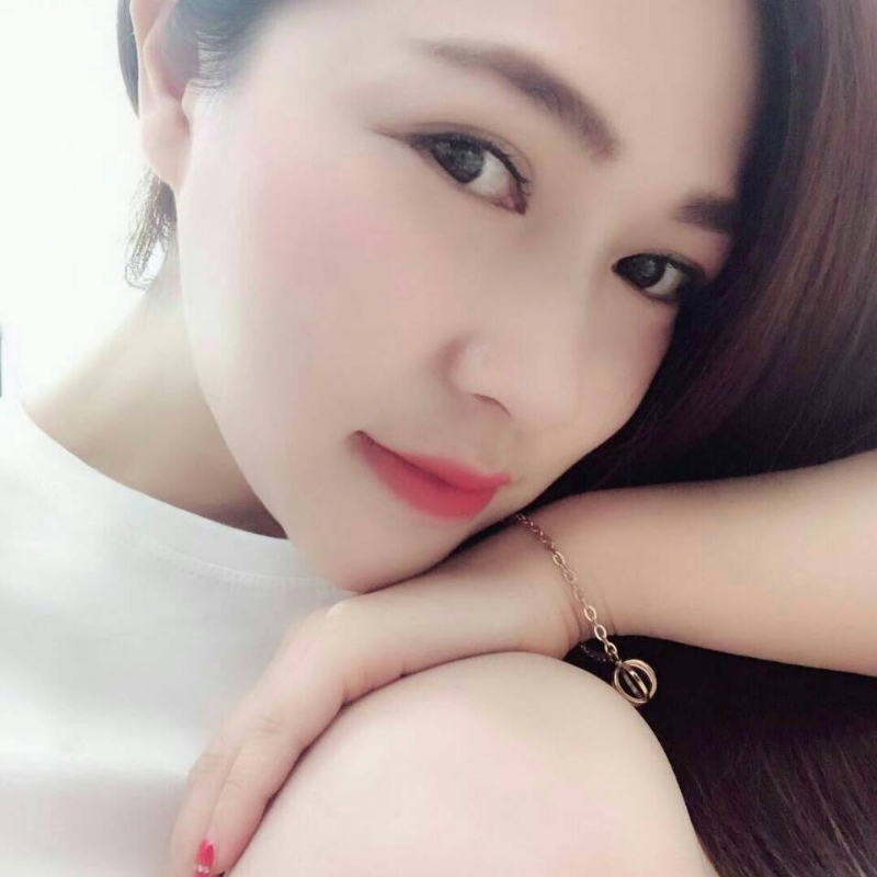 Emily的第一张照片--百色相亲服务中心