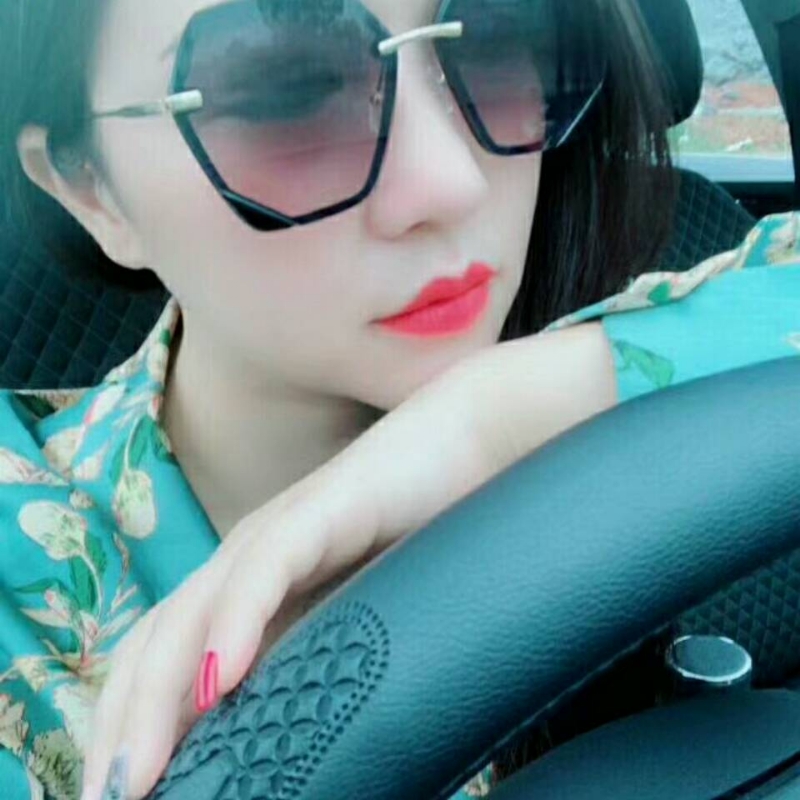 Emily的第三张照片--百色相亲服务中心