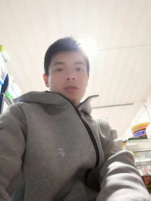 时间的第一张照片--百色相亲服务中心