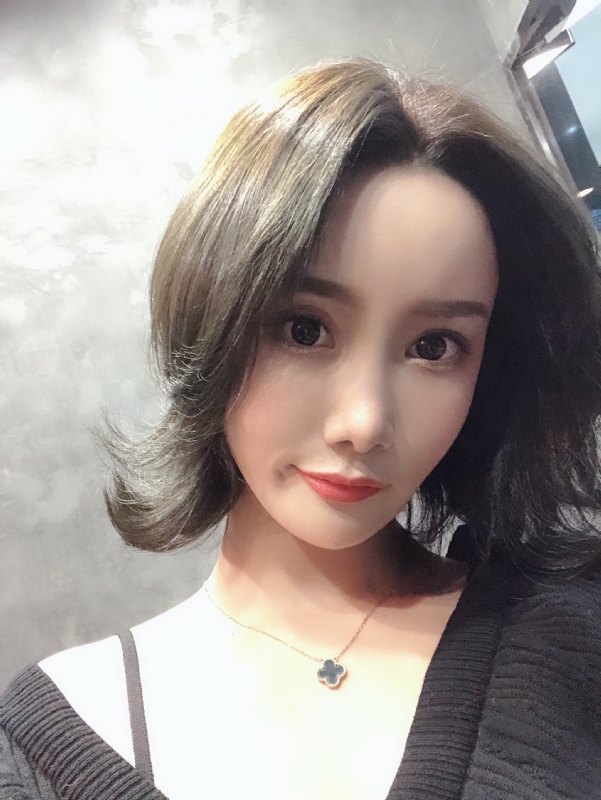 曼妥思的第一张照片--百色相亲服务中心