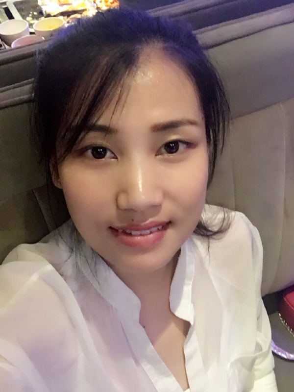 风尘的第一张照片--百色相亲服务中心