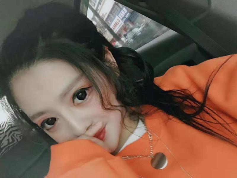 李梦瑶的第三张照片--百色相亲服务中心