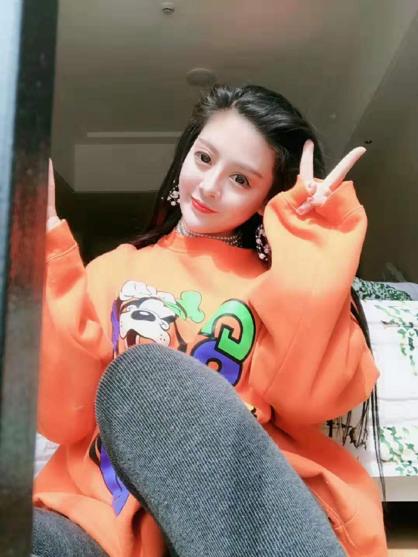 李梦瑶的第四张照片--百色相亲服务中心