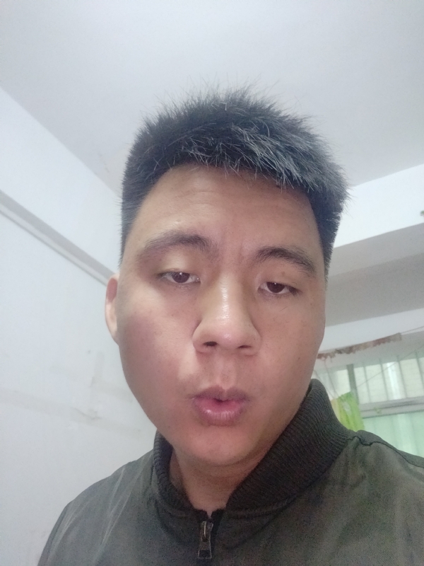 值得姓赖的第一张照片--百色相亲服务中心