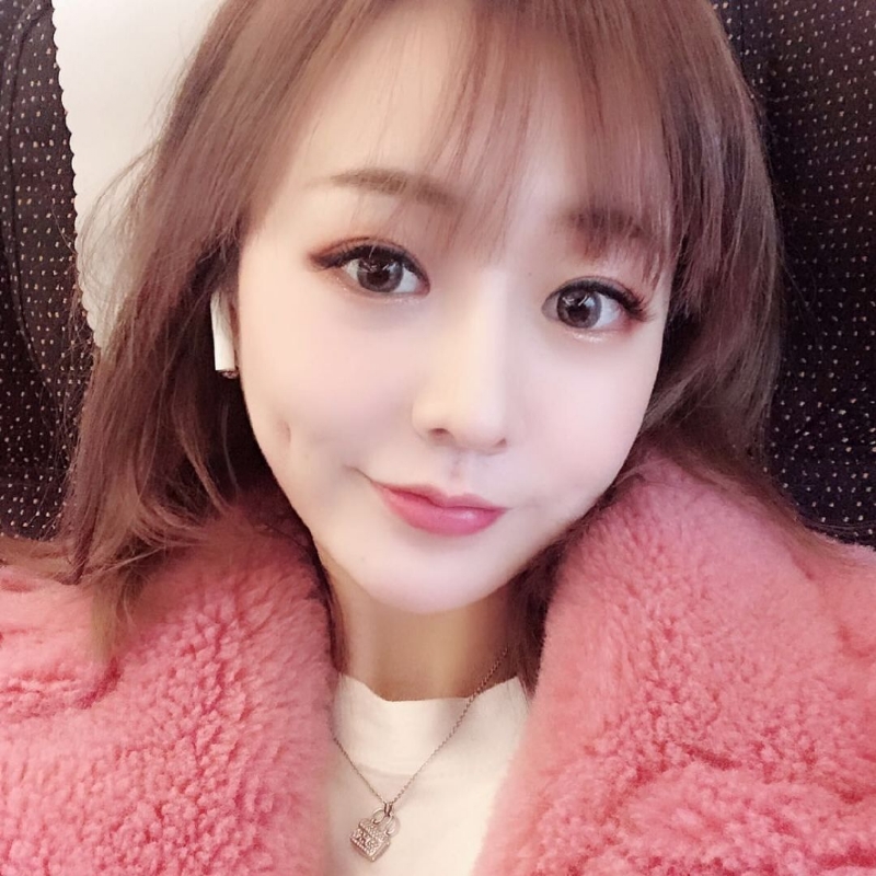 程程的第一张照片--百色相亲服务中心